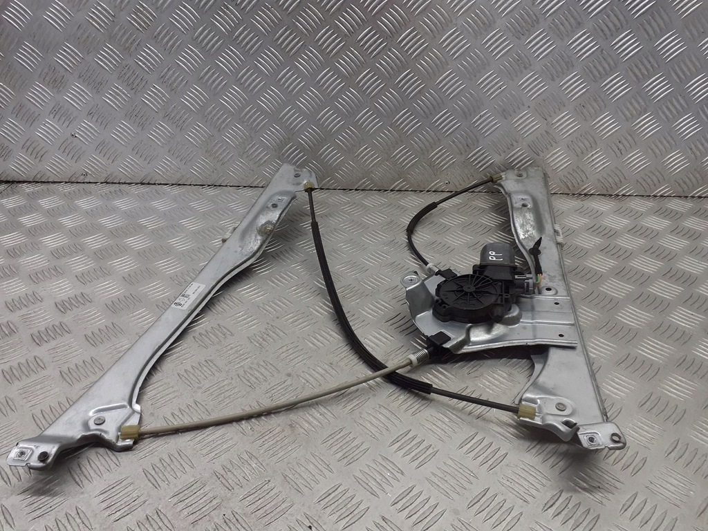 фото №1, Механизм стекло правый перед renault clio iii 1.2 8200291147