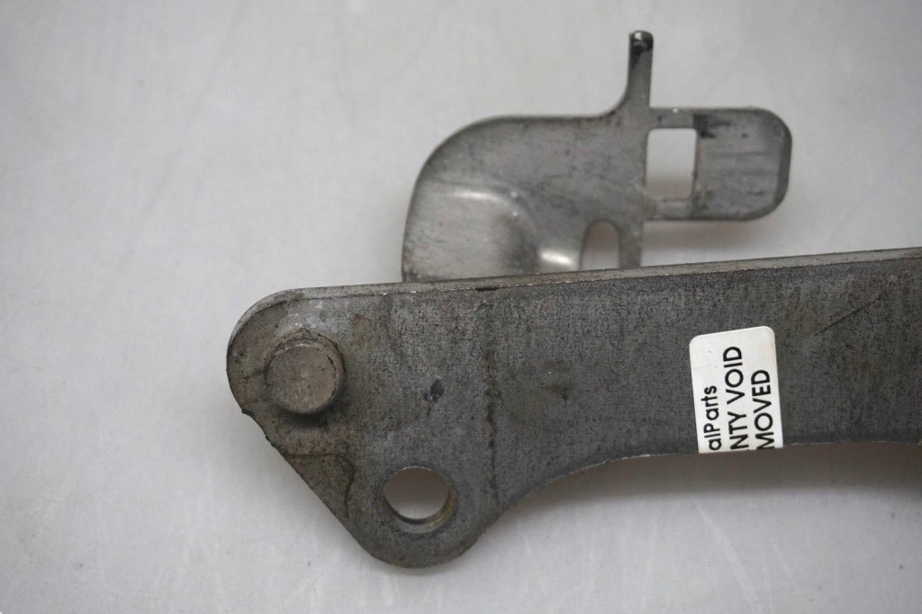 Mini r55 r56 r57 r60 lci n12 n16 кронштейн головки обладнання двигуна 7564864 Недорого