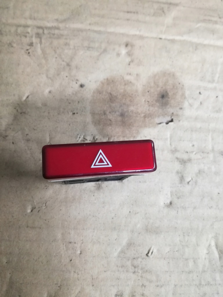 фото №1, Honda jazz iv 2015-19 rok переключатель кнопка аварийных