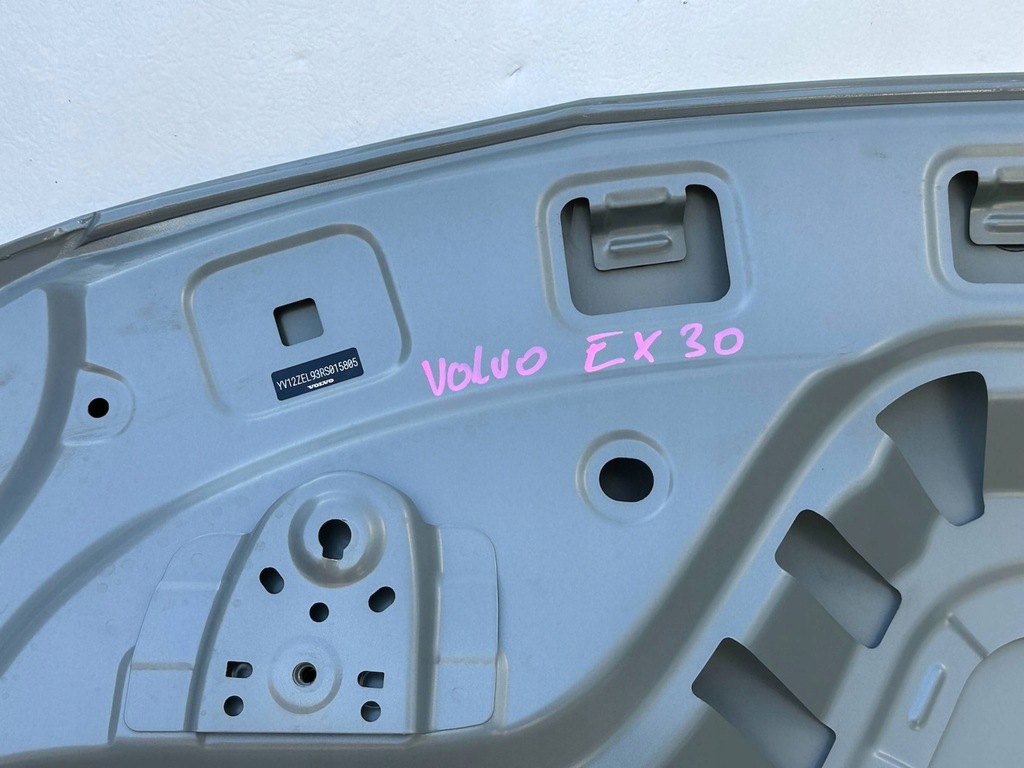 фото №8, Volvo ex30 ex-30 23- капот кришка двигуна 31345654