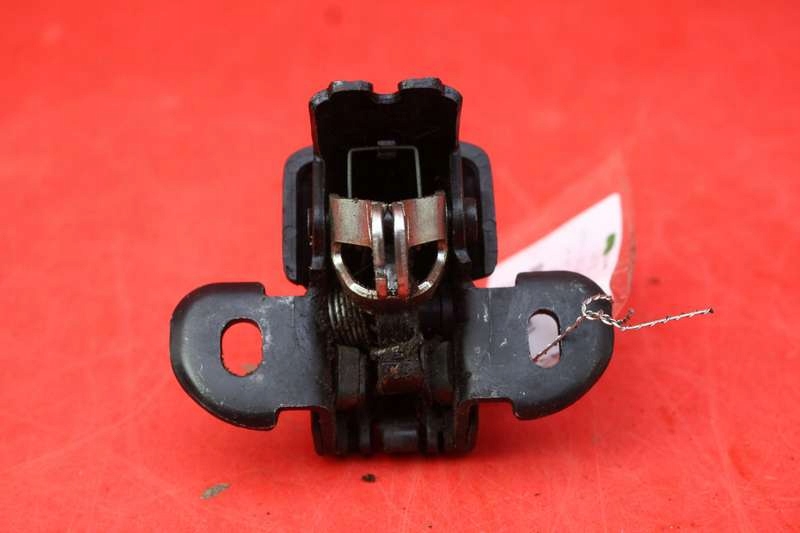 фото №6, Замок крышки правого створки нижний dacia dokker 18r