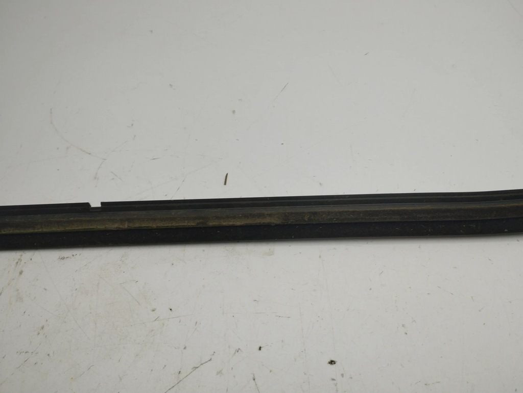 фото №10, Mazda cx-5 ii ліва сторона молдинг прокладка скло двері задніх