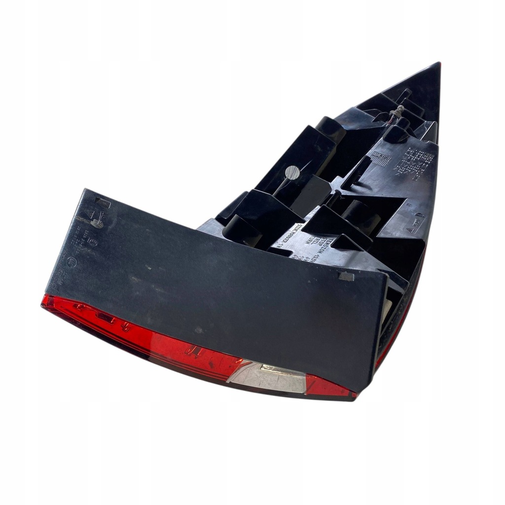 фото №8, Porsche cayenne 92a 2011 правая сторона лампа задняя