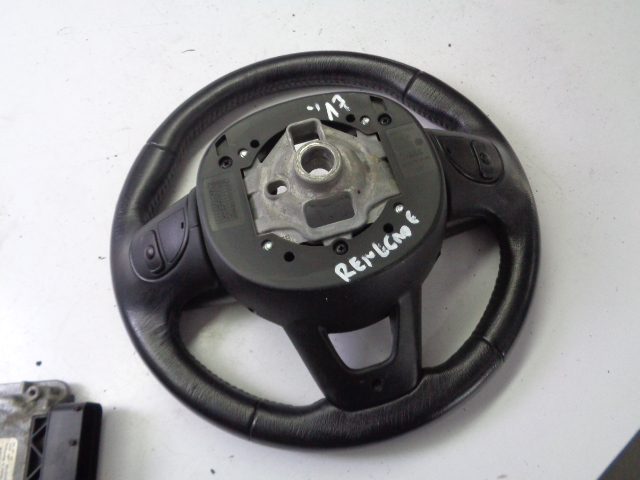 фото №10, Бортовой компьютер jeep renegade 2017 rok