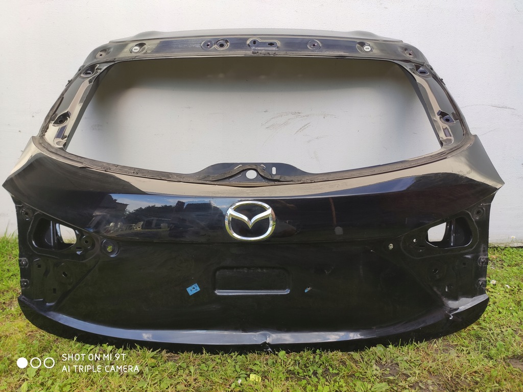 фото №1, Mazda 3 bm hb 13- крышка багажника задняя багажника задняя