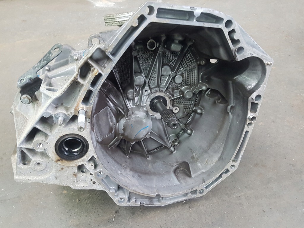 фото №7, Dacia duster ii 1.5dci коробка передач передач 5 передач 320103122r