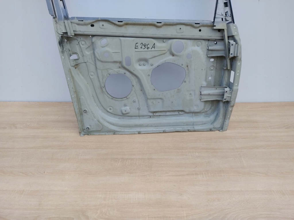 фото №2, Vw golf plus 5m правое дверь перед рамка каркас