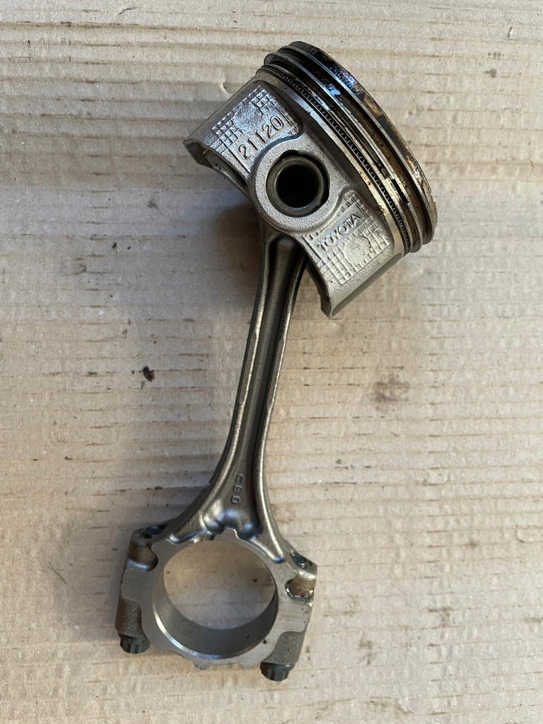 фото №13, Toyota 1.5 hybirid 1nz катушка датчик маслоприёмник поршень шатун малый пробег