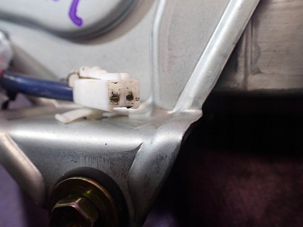 фото №4, Mazda demio моторчик двірники задня 8492001255