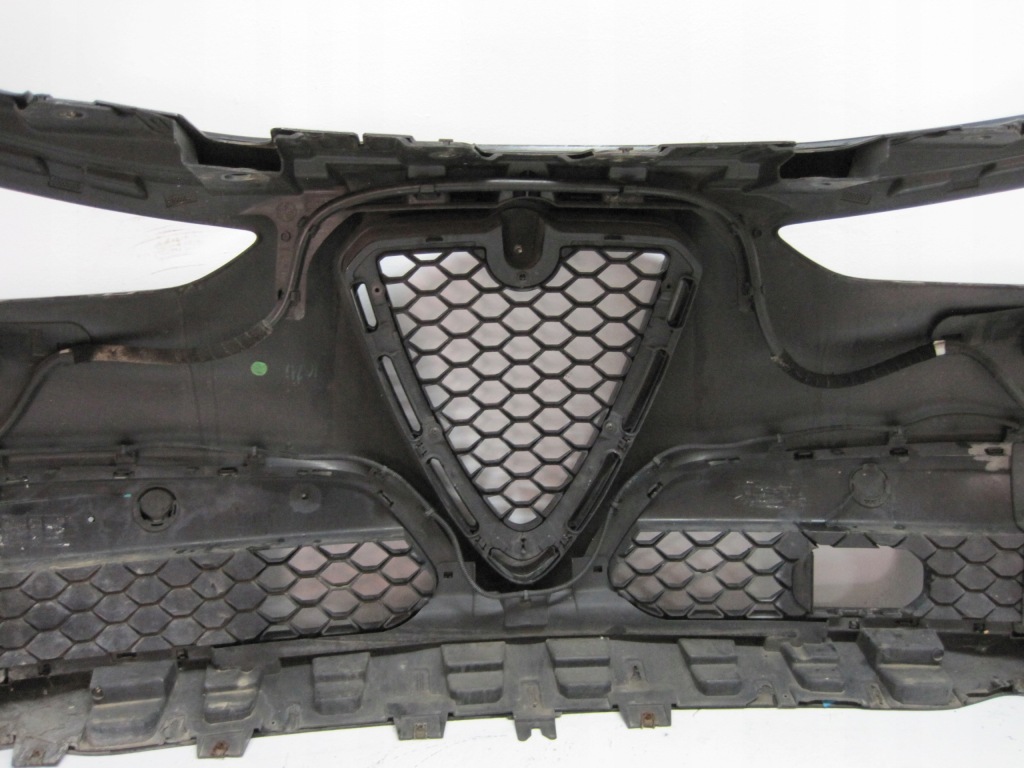 фото №10, Бампер alfa romeo stelvio ксенон 17r перед передній