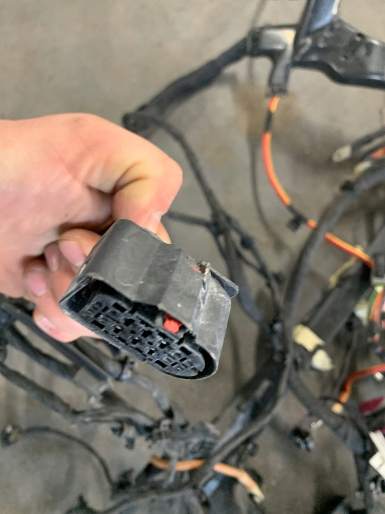 фото №10, Mercedes eqe a295 жгут электропроводка передний лампа двигателя