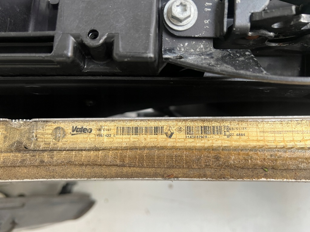 фото №9, Pas передній радіатор renault fluence гібрид