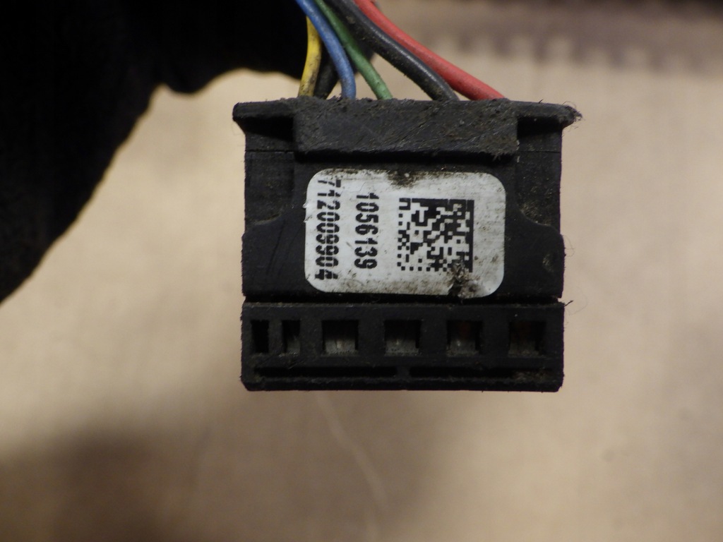 фото №9, Bmw 7 f01 f02 f04 петля амортизатор крышки задняя