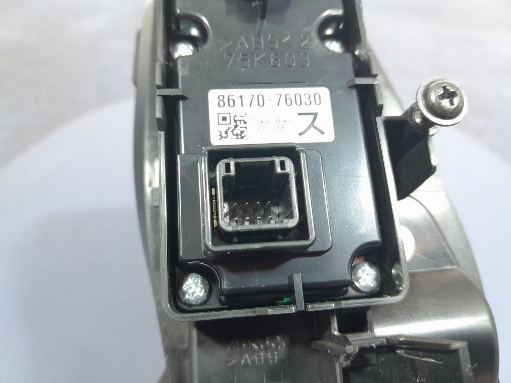 фото №7, Lexus ux 250h панель управление навигации 86170-76030