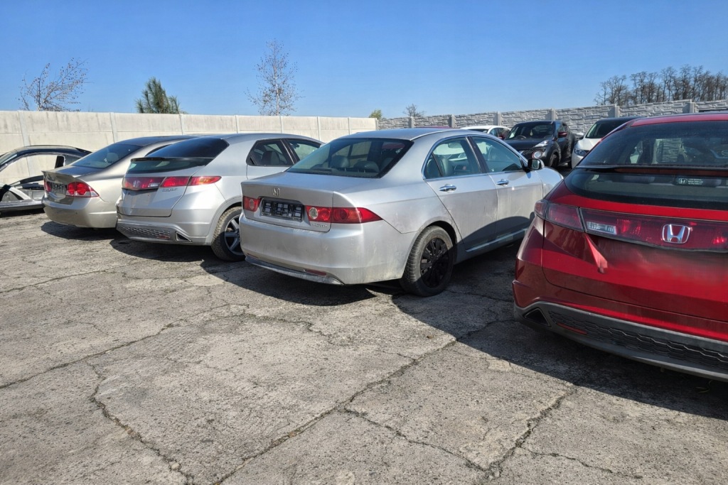 Honda accord vii 7 raka перемикання передач тунель середнього в Україні