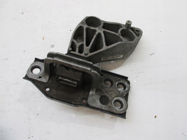 фото №3, Кронштейн подушка двигуна renault koleos 2007-2016