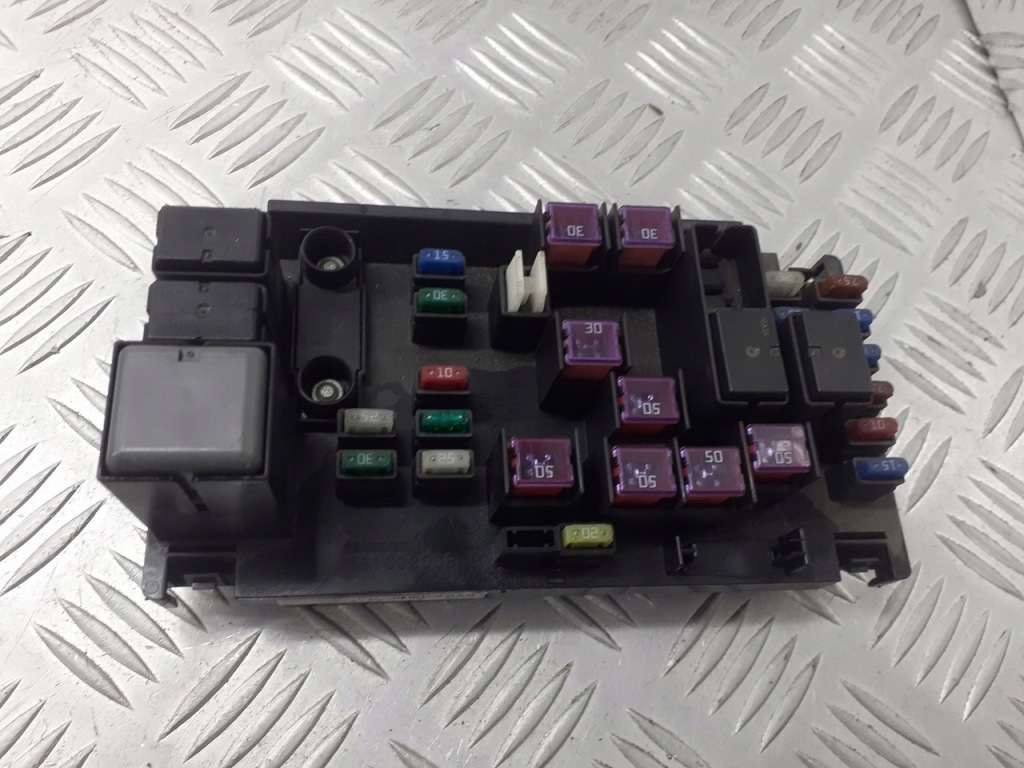 Купить Коробка предохранителей subaru forester sh 2.0 d 82241sc020