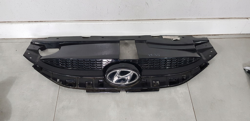 фото №1, Hyundai ix35 решётка радиатора решётка радиатора бампера 86351-2y000