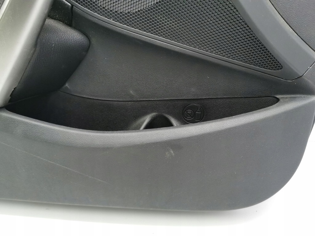 фото №6, Hyundai veloster 2012 левая сторона обшивки дверь