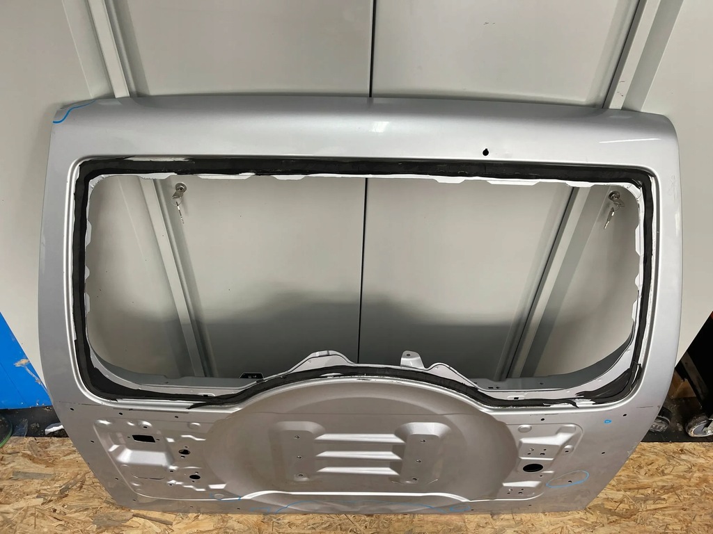фото №9, Кришка багажника задня задня багажника mitsubishi pajero iv fl lift 15-