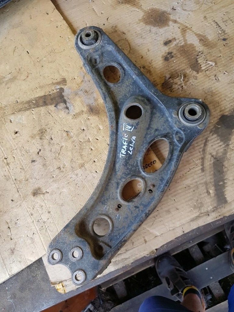 фото №1, Рычаг левый перед renault trafic iii