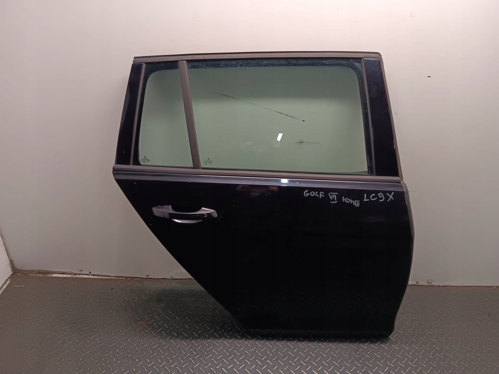 Купить Дверь правая  задний vw golf vii универсал lc9x
