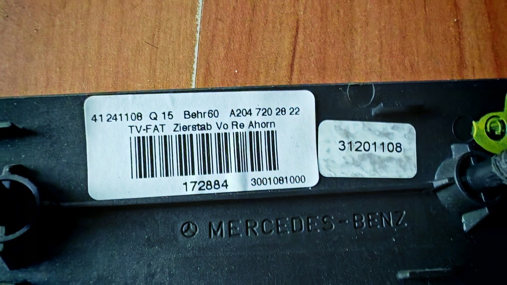 фото №13, Декори накладки декоративні комплект mercedes w204 c klasa amg