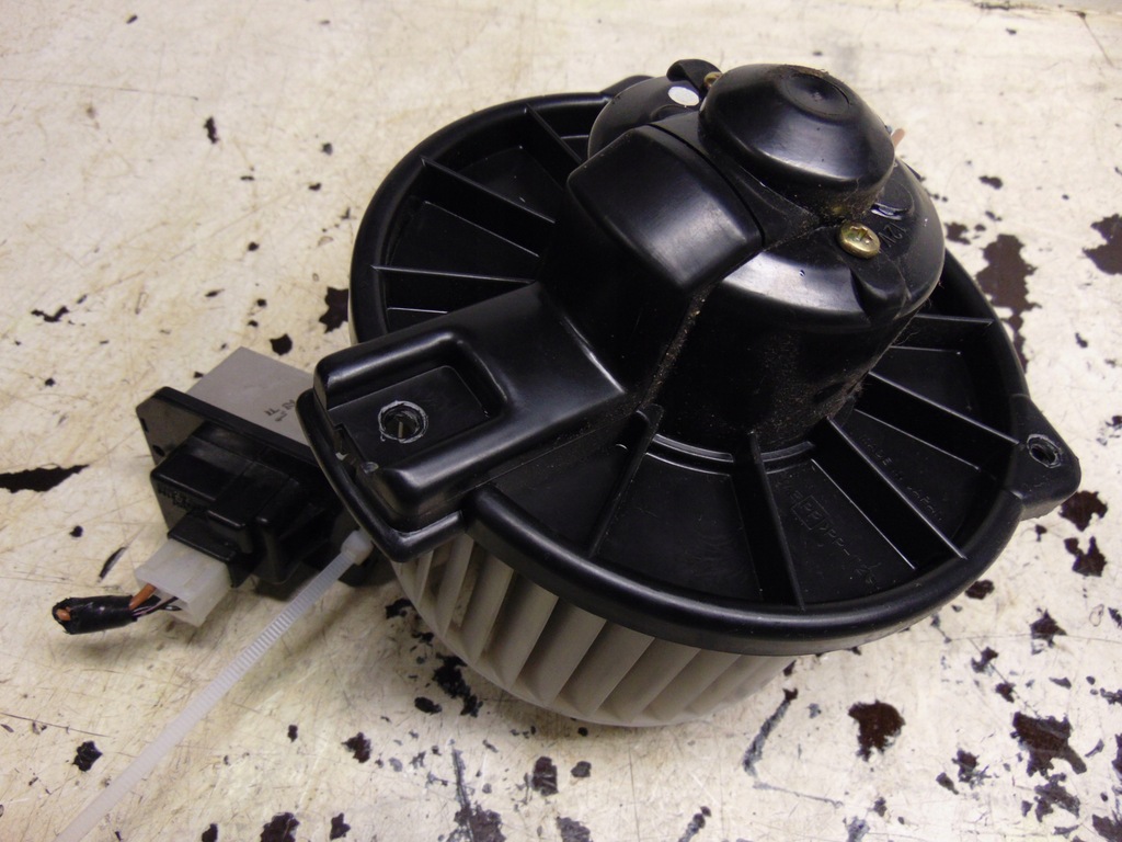 фото №1, Вентилятор воздуходувка обдув резистор mitsubishi grandis europa