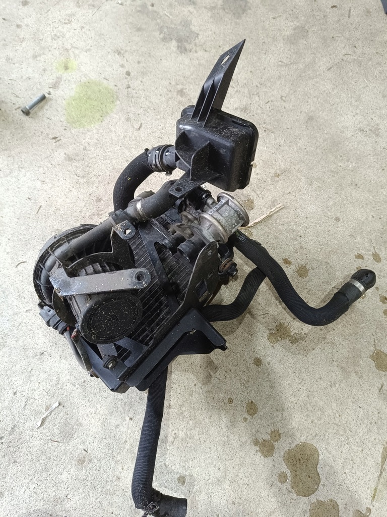 фото №4, Audi s6 c6 5.2 додаткова радіатор wody 4f0121212g насос повітря вторинного