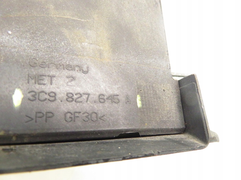 фото №8, Замок крышки vw golf plus 5m1, 521 5m0827505b 3c9827645a