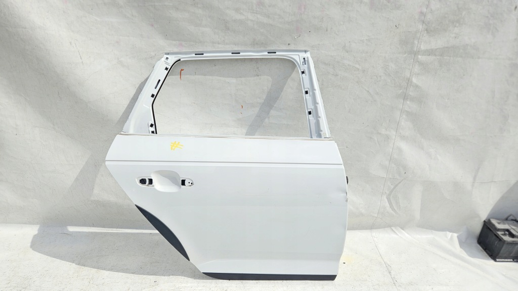 фото №1, Дверь audi a4 b9 15- kombi правый задняя 8w allroad