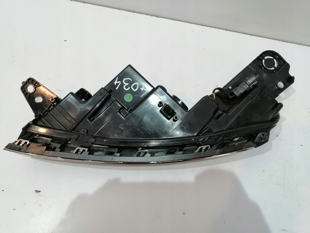 фото №14, Citroen c5 aircross лампа передня права led drl