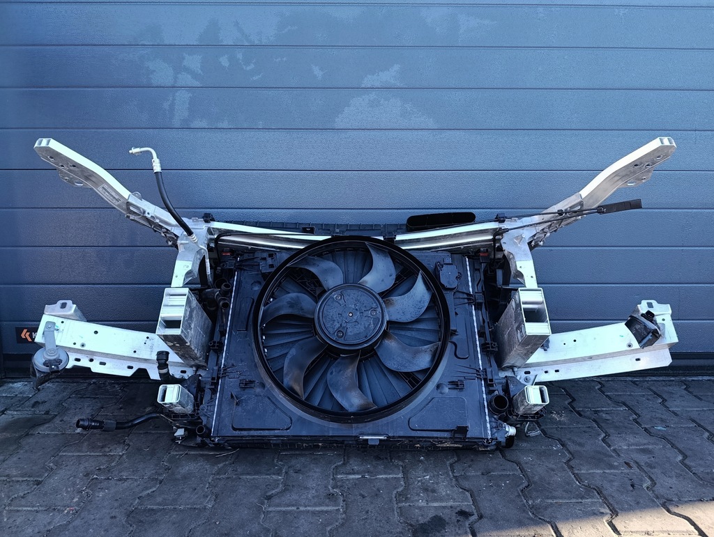 фото №6, Mercedes glc 300 x253 pas радиатор перед