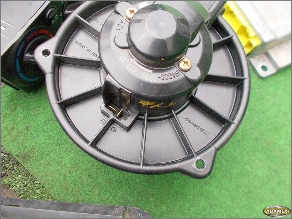 фото №5, Mazda mpv ii 2.0citd вентилятор повітродувка обдув