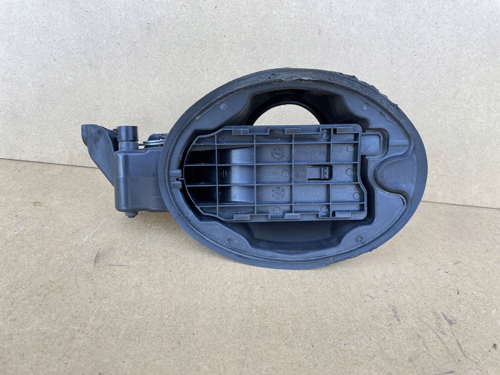 фото №1, Ford transit connect ii 2012- крышка заливной топлива