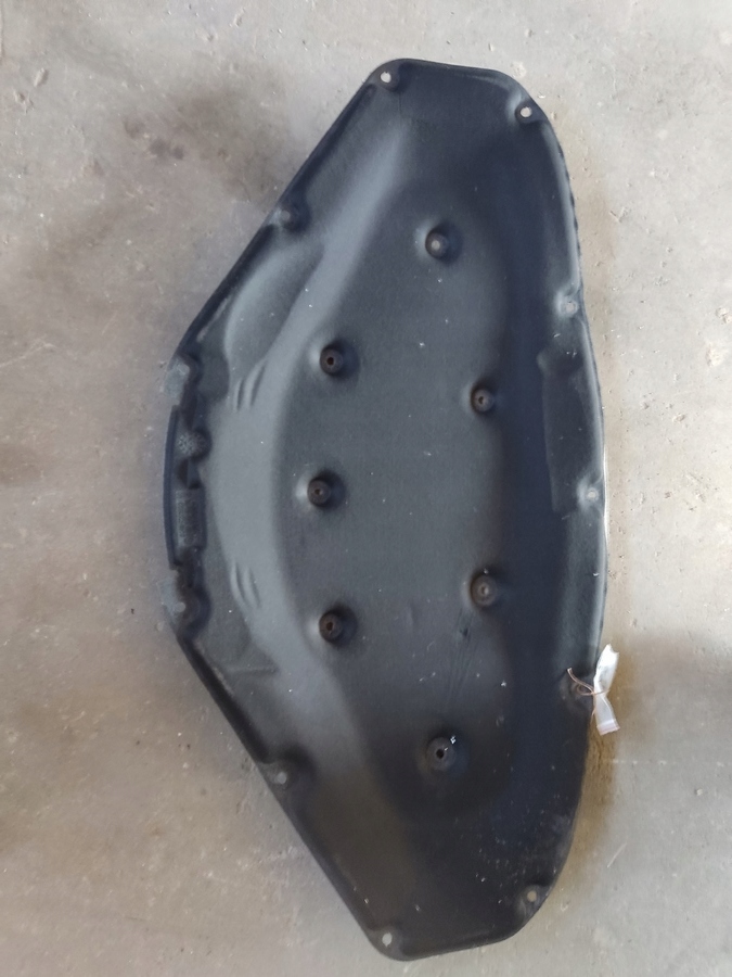 фото №1, Bmw f20 шумоизоляция капот