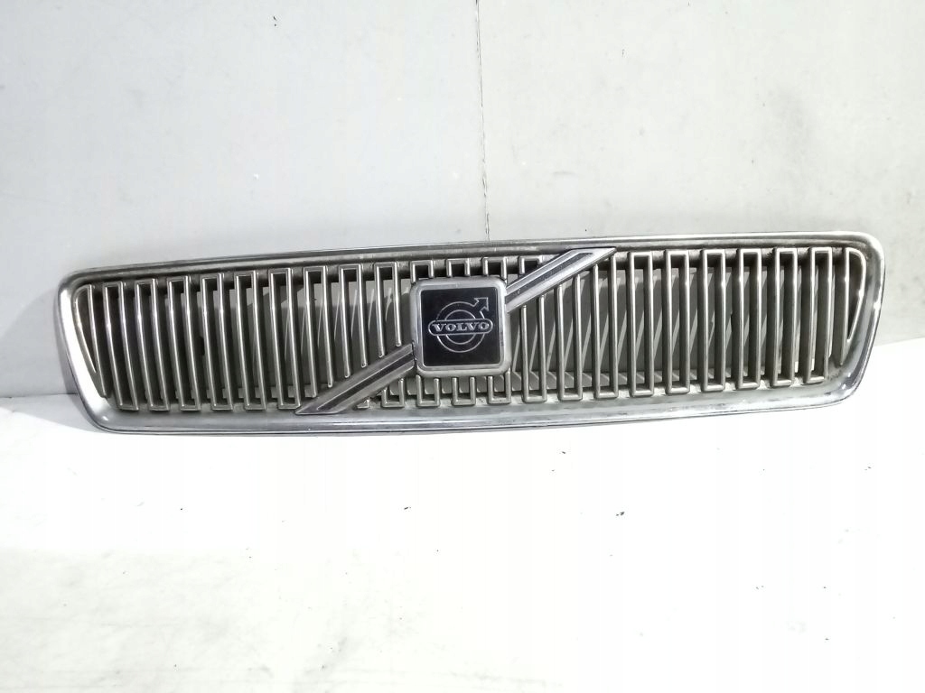 фото №1, Volvo v40 i решётка радиатора решётка радиатора решётка радиатора