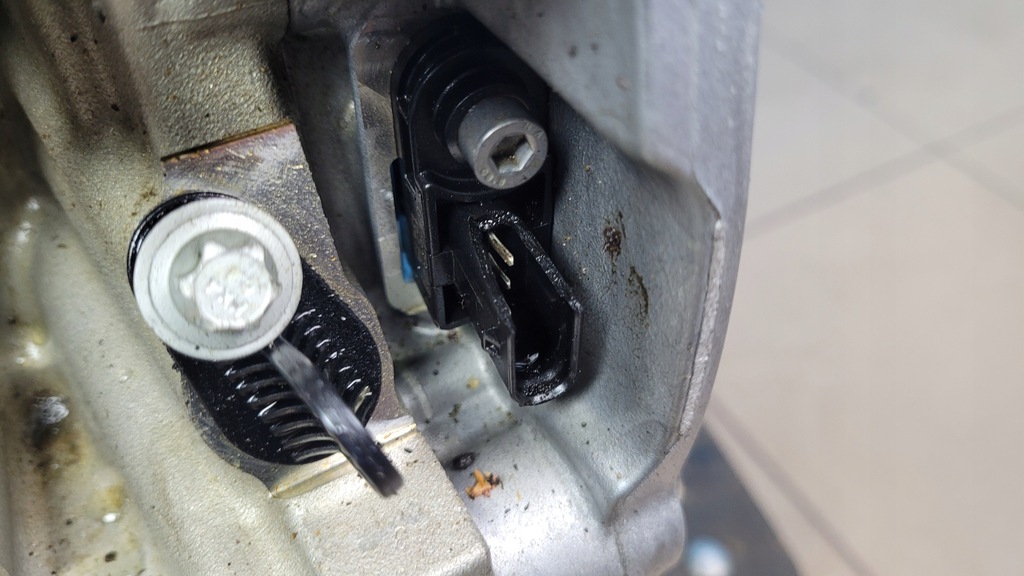 фото №10, Bmw x1 u11 sdrive18i 1.5 23r двигатель b38a15m2 b38a15p