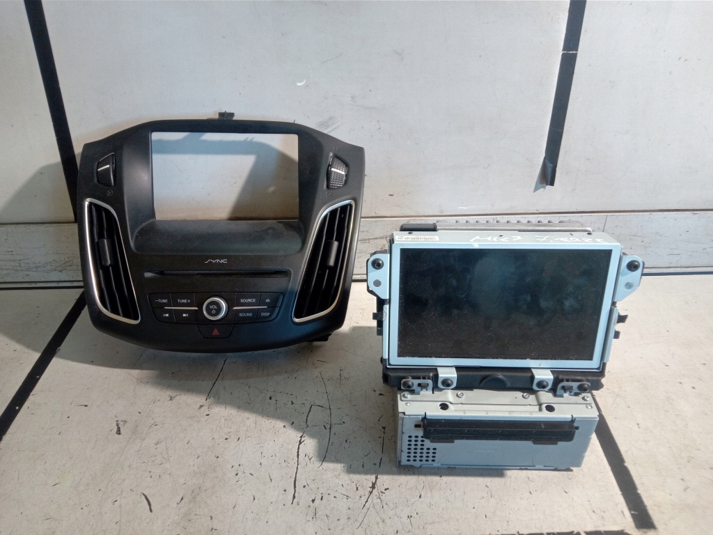 Купить Ford focus mk3 рестайлинг  радио навигация сенсорный панель