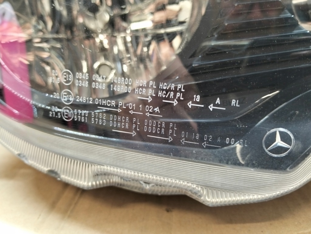 Фара фара передняя правый  h7 led mercedes actros a9618202759 Оригинал