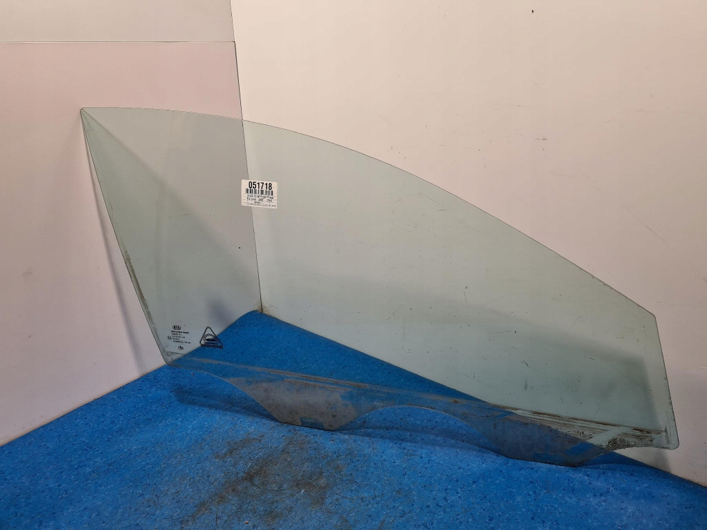 фото №1, Kia ceed i kombi скло двері перед права