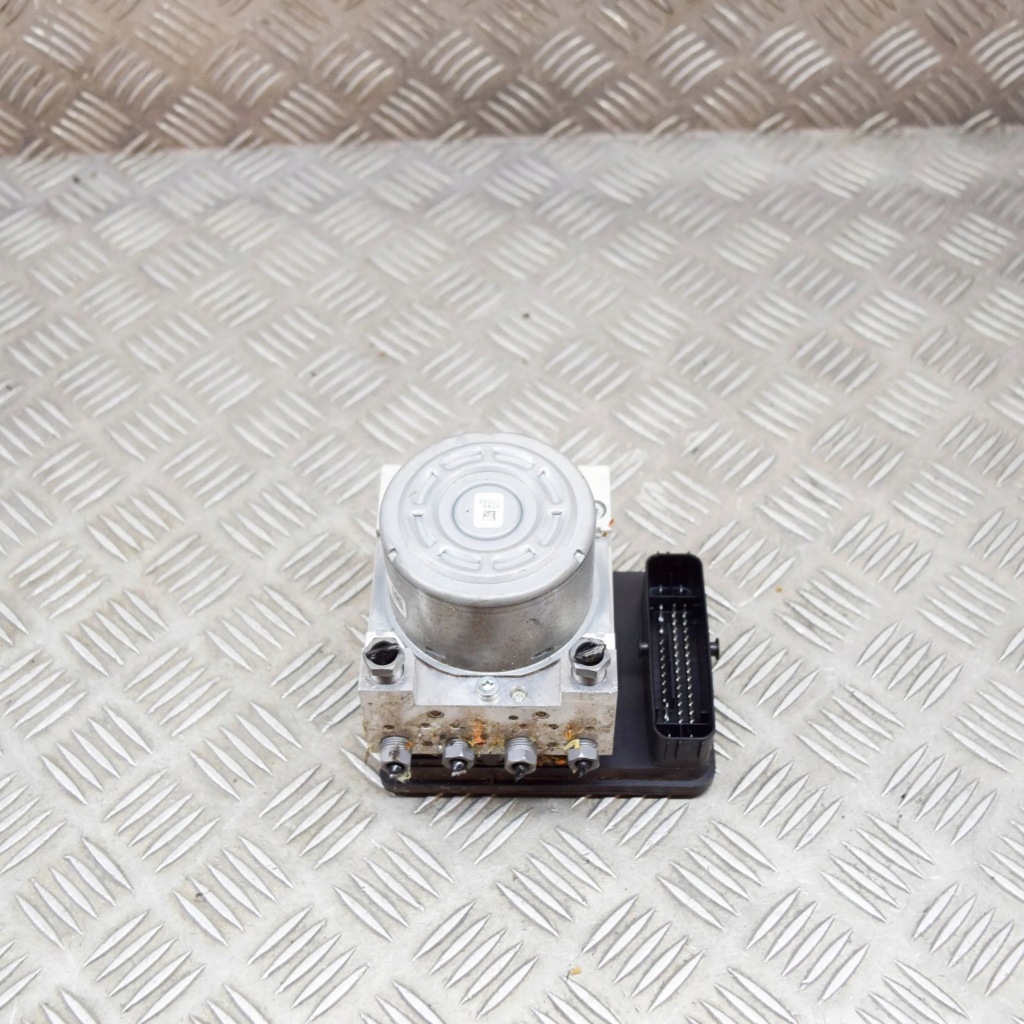 фото №3, Jaguar e-pace 2018 насос abs