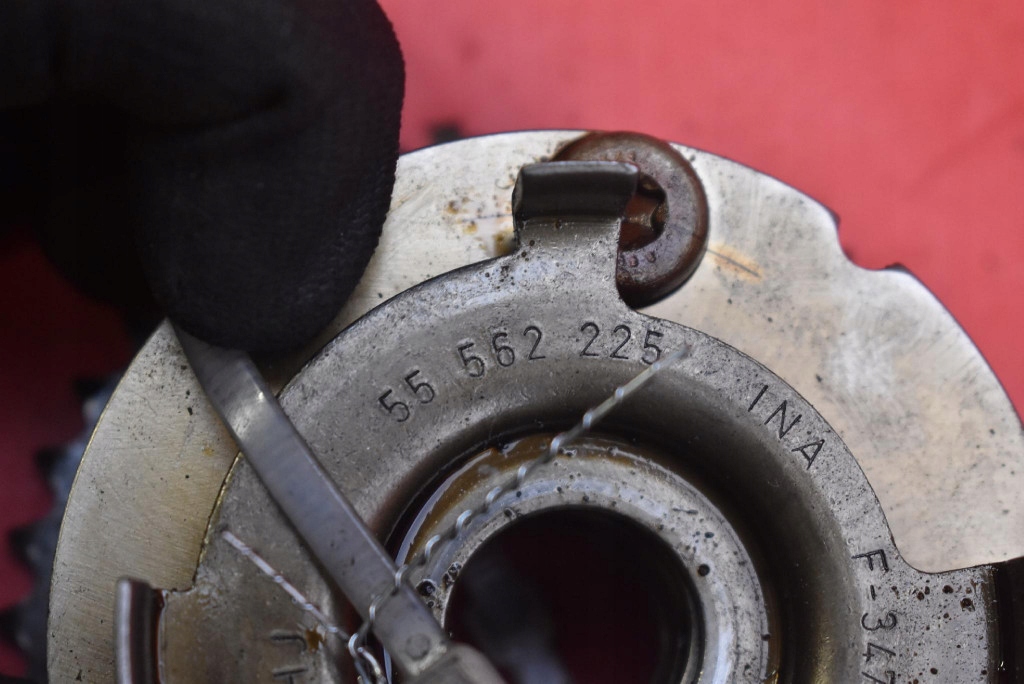 Шків змінних faz розподільного валу 55562222 opel meriva b 1.4 t 140km 10-14 Недорого