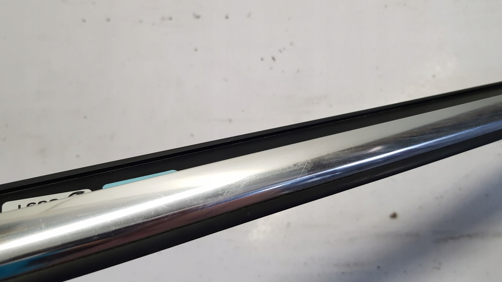 фото №8, Молдинг двері правий перед audi a4 b8