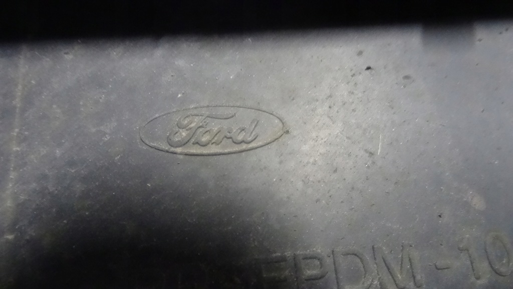 фото №16, Mondeo mk3 iii бампер задня kombi