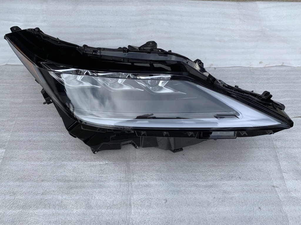 Купити Фара правий lexus rx full led 2020r-