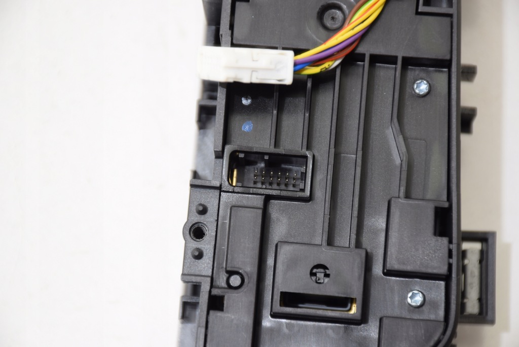 фото №8, Bmw 7 g70 5 g60 панель домкрат вибірник передач glass craftedclarity crystal