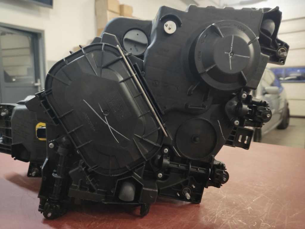 фото №6, Фара лампа r mercedes actros mp4 a9608200339