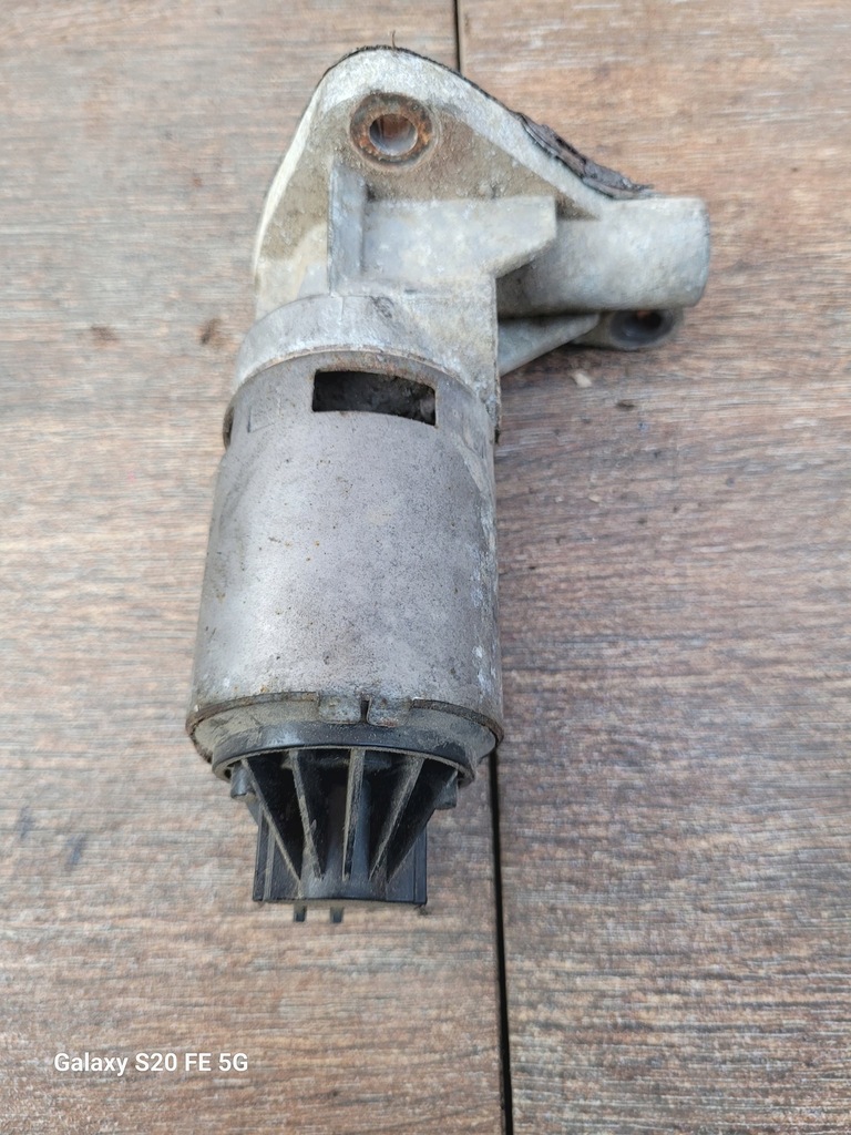 фото №5, Jeep grand cherokee wk wj 4.7 клапан egr