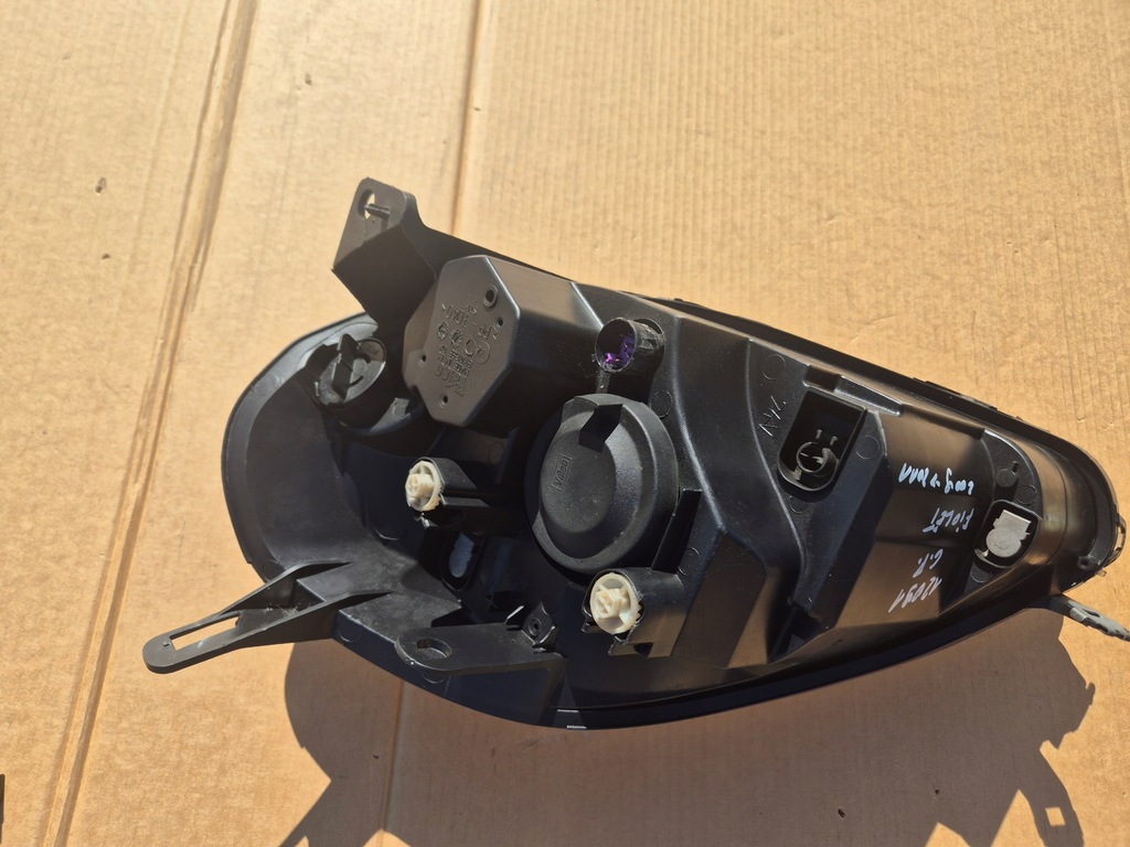 фото №8, Fiat grande punto лампа права ліва. valeo. 2009-11